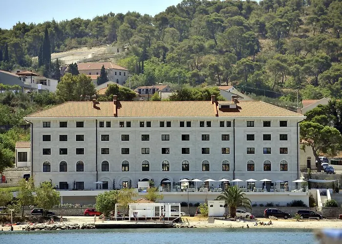 Tomena * تروغير