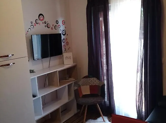 شقة Tomena تروغير