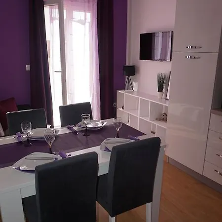 Tomena Apartament