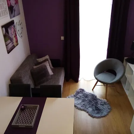 Tomena * Τρογκίρ