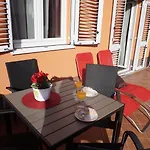 Apartment Tomena