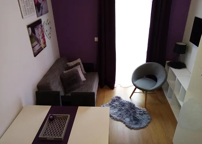 Tomena * トロギール